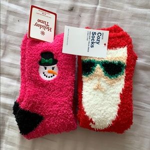 Lot of 2 Christmas/holiday warm fuzzy socks
